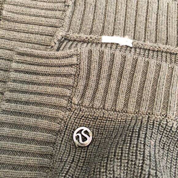 Lululemon Divinity army green ribbed knit poncho sweater size One Size - Picture 8 of 15